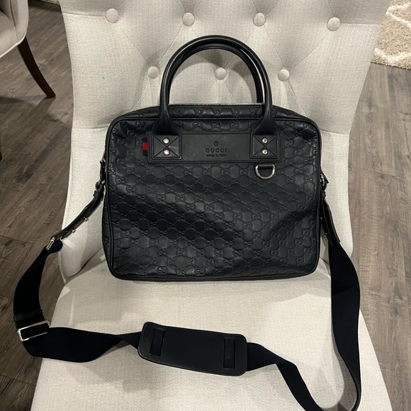 💙Gucci Leather messenger bag 💙 - Picture 2 of 14